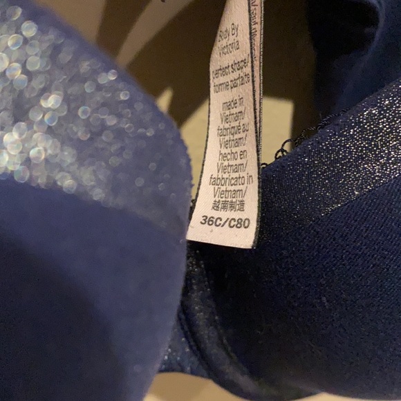 Victoria’s Secret Bra Size 36C Navy w/ silver trim - Picture 5 of 8